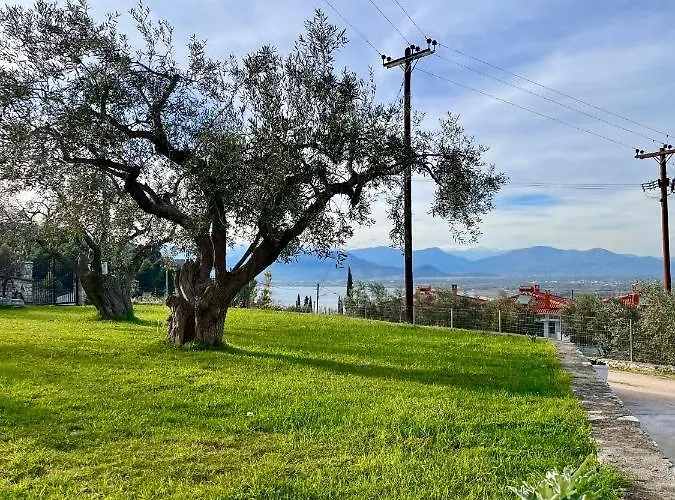 ενtree Near Palamidi Castle Апартаменты